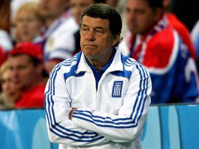 Отто Рехагель покинет пост наставника сборной Греции.
